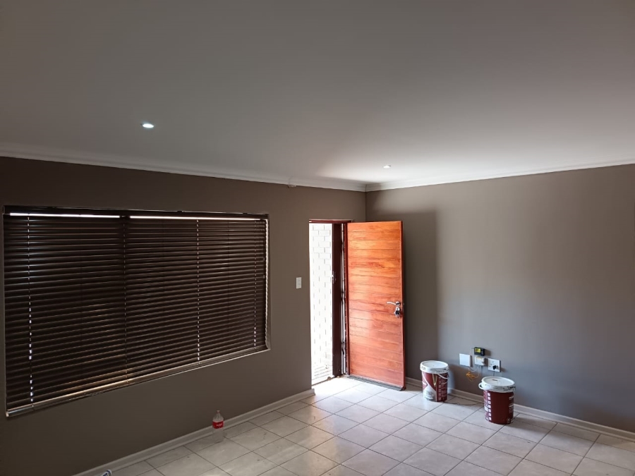 To Let 3 Bedroom Property for Rent in Spitskop SH Free State